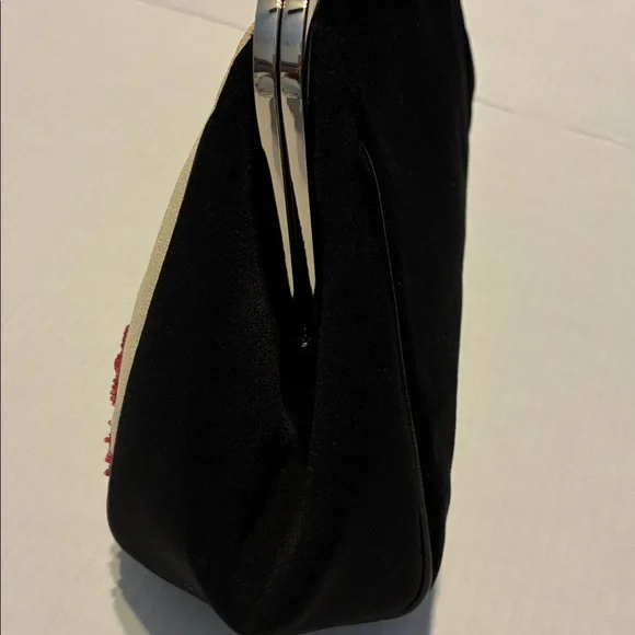 Isabella Fiore Handbag / Embellish - Picture 5 of 16